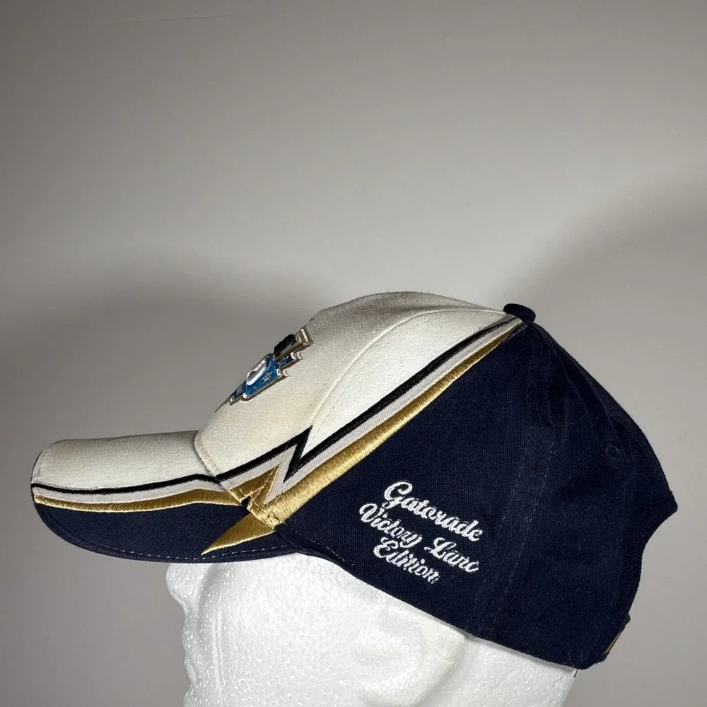 ISC 52nd Daytona 500 Champion 2010 NASCAR Strap Back‎ Hat AUTOGRAPHED
